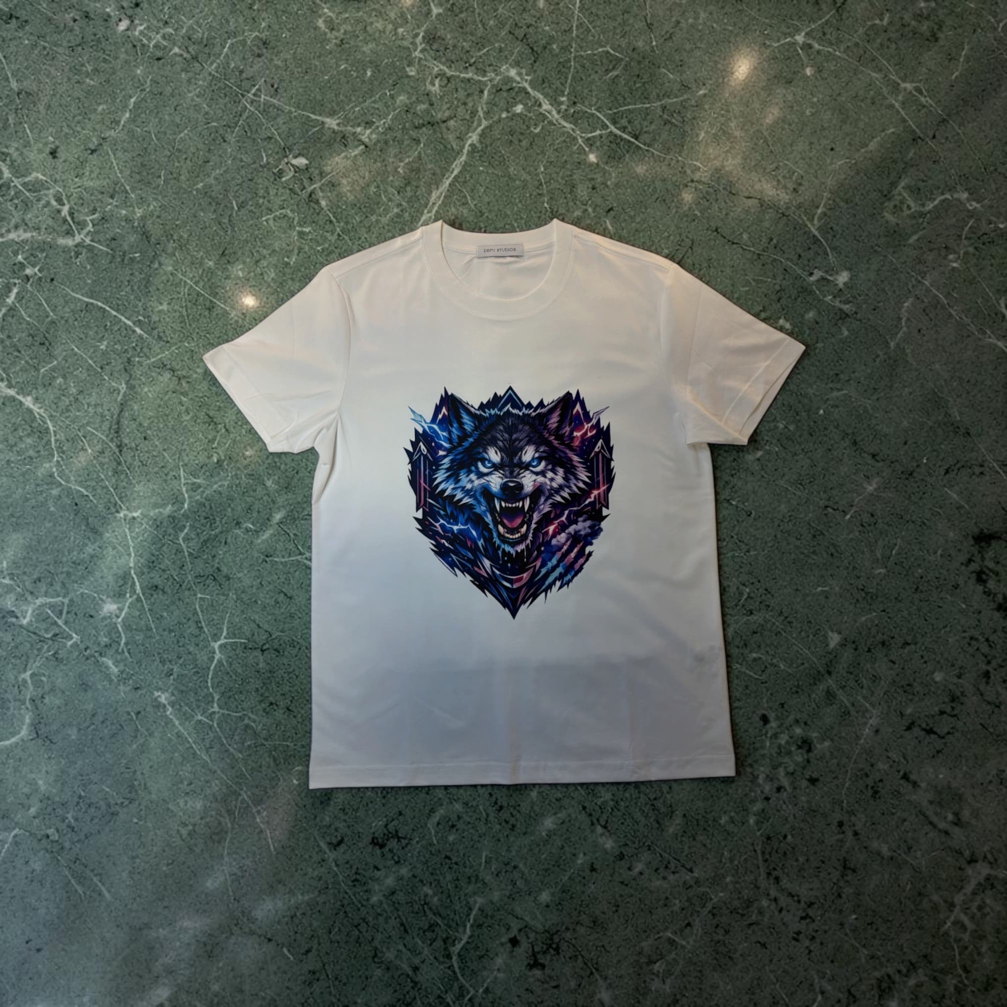DEPÜ // WOLF SIGIL TEE customer fit 3